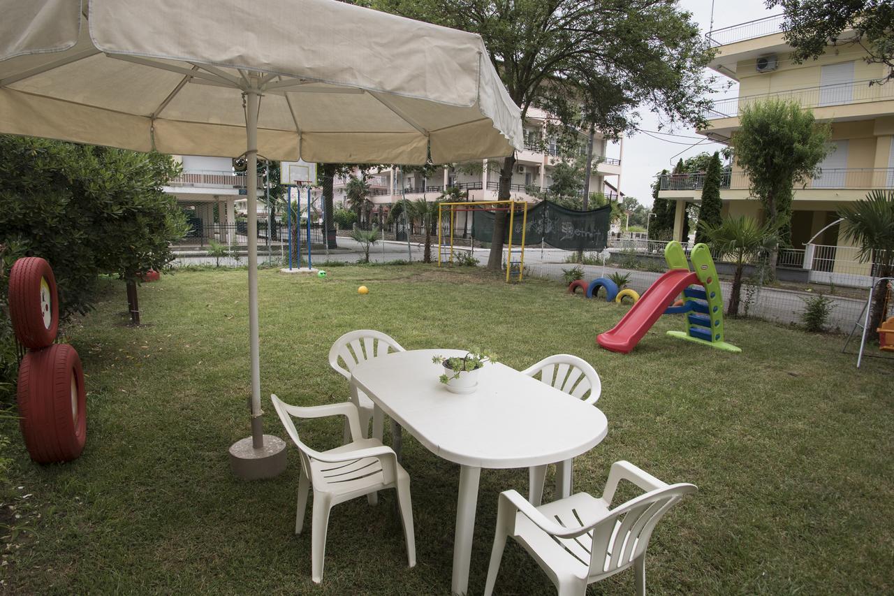 Atira Apart Hotel Olympiakí Aktí Kültér fotó
