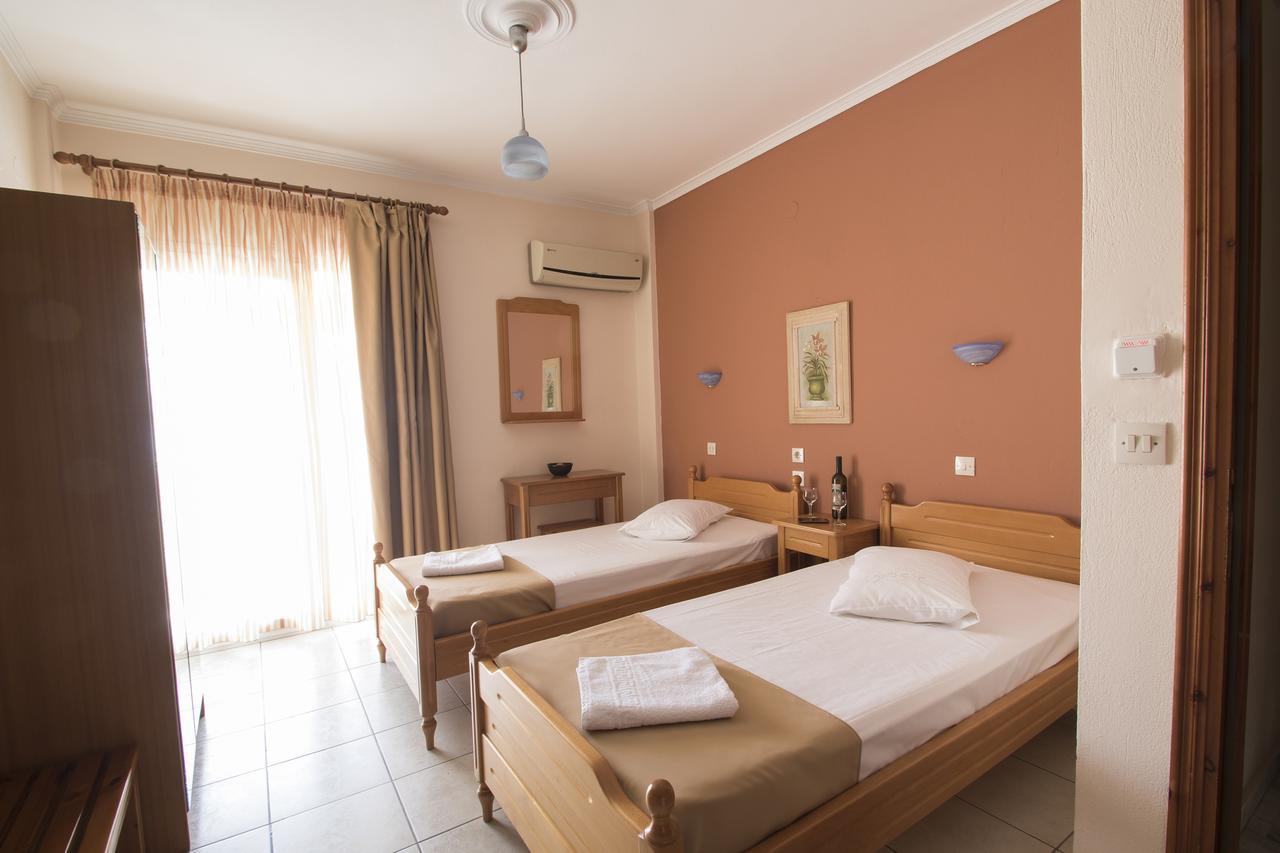 Atira Apart Hotel Olympiakí Aktí Kültér fotó