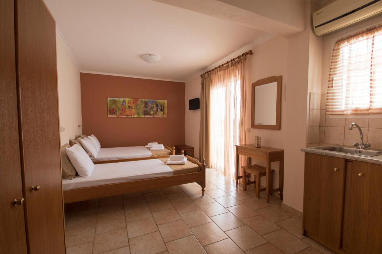 Atira Apart Hotel Olympiakí Aktí Kültér fotó